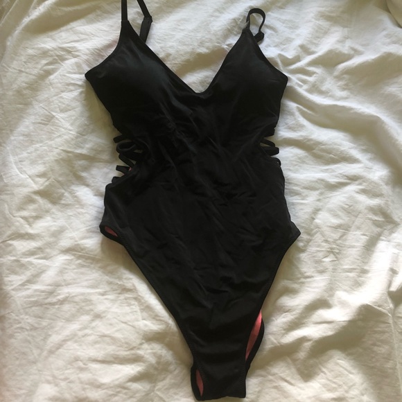 Victoria’s Secret PINK black strappy one piece size Small, NWT - Picture 8 of 8